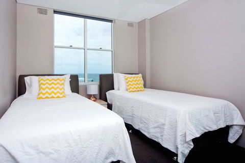 Gorgeous Coogee Views 2 Beds WT21 - Accommodation Directory 10