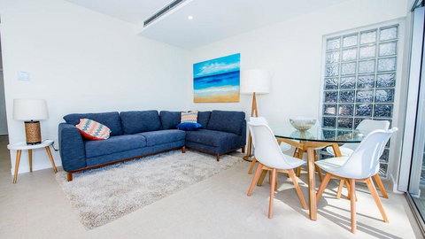SUNSET@CORLETTE - Accommodation Directory 5