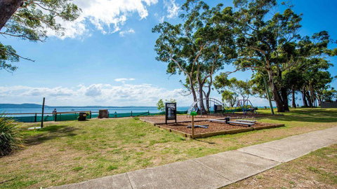 SUNSET@CORLETTE - Accommodation Directory 17