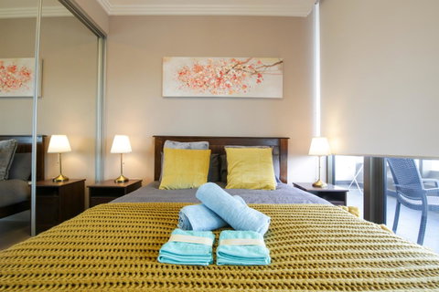 Olympic Park Sunshine 2 Bedrooms Apts With Private Parking - Accommodation Directory 14