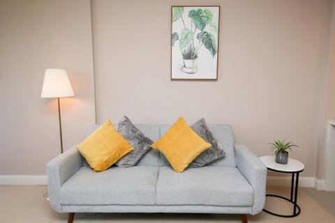 Olympic Park Sunshine 2 Bedrooms Apts With Private Parking - Accommodation Directory 12