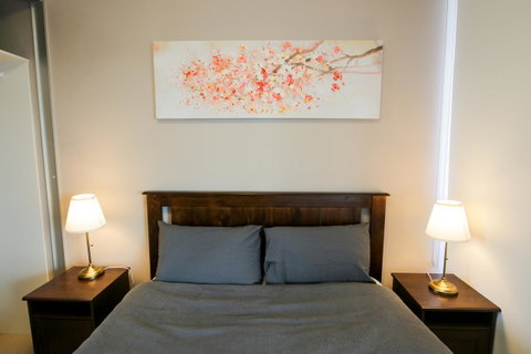 Olympic Park Sunshine 2 Bedrooms Apts With Private Parking - Accommodation Directory 4