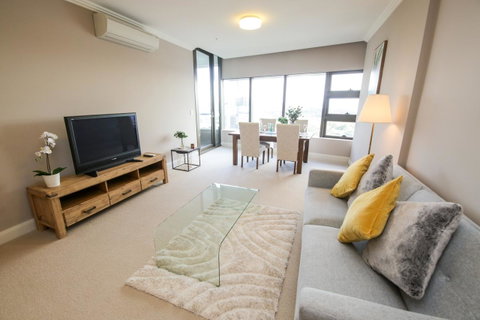 Olympic Park Sunshine 2 Bedrooms Apts With Private Parking - Accommodation Directory 13