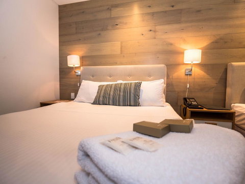 Crown Hotel Surry Hills - Accommodation Directory 3