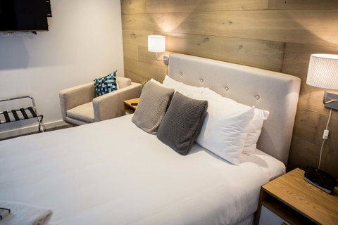 Crown Hotel Surry Hills - Accommodation Directory 21