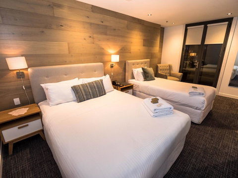 Crown Hotel Surry Hills - Accommodation Directory 1