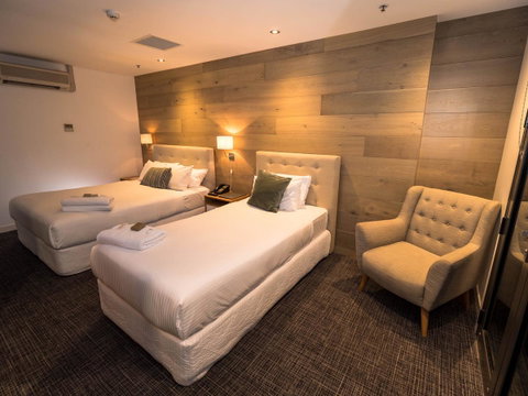 Crown Hotel Surry Hills - Accommodation Directory 9