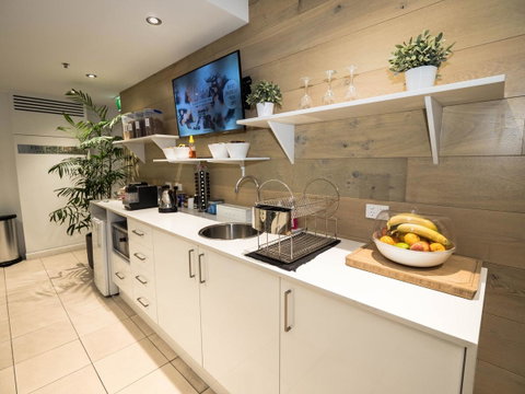 Crown Hotel Surry Hills - Accommodation Directory 4