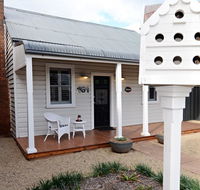 Thelma's Temora - Accommodation Directory