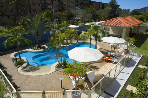 Marty's @ Little Beach - Accommodation Directory 3