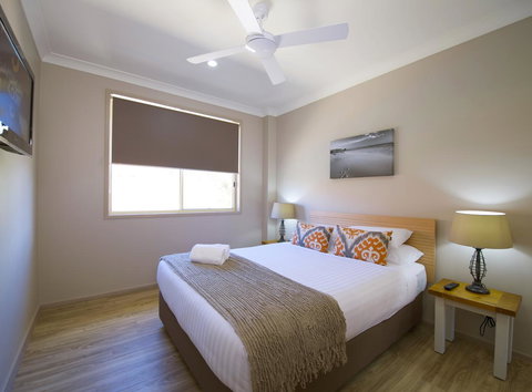 Marty's @ Little Beach - Accommodation Directory 20