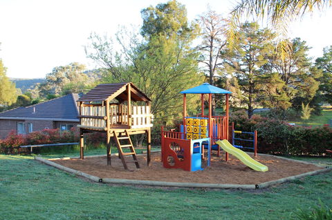 Hume Country Motor Inn - Accommodation Directory 10