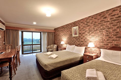 Hume Country Motor Inn - Accommodation Directory 44