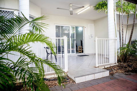 Nightcliff Foreshore Getaway - McKay Gardens - Accommodation Directory 5