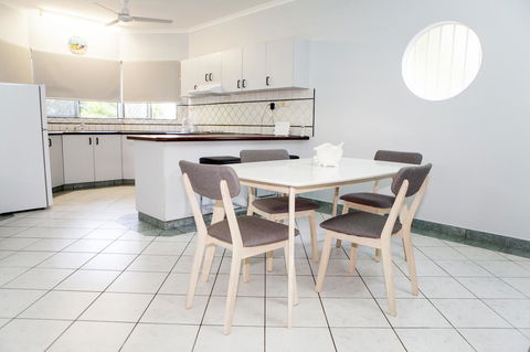 Nightcliff Foreshore Getaway - McKay Gardens - Accommodation Directory 7