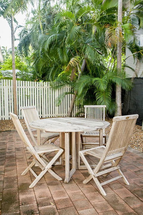 Nightcliff Foreshore Getaway - McKay Gardens - Accommodation Directory 17