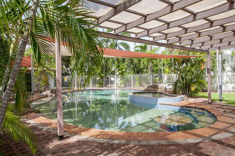 Nightcliff Foreshore Getaway - McKay Gardens - Accommodation Directory 1