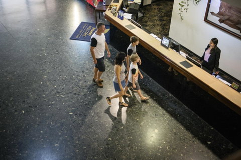 Mercure Kakadu Crocodile - Accommodation Directory 3