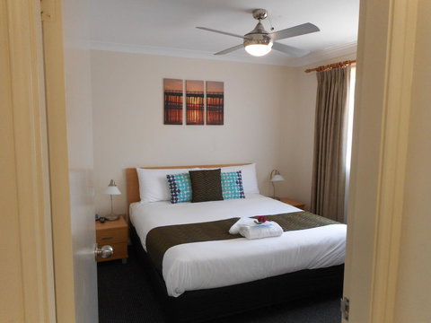 Beaches Serviced Apartments - Accommodation Directory 28