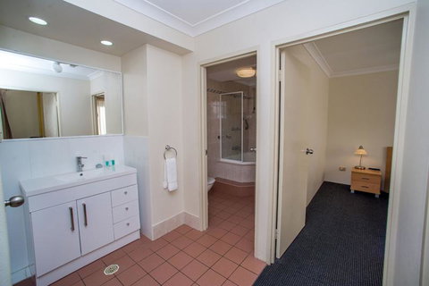 Beaches Serviced Apartments - Accommodation Directory 18