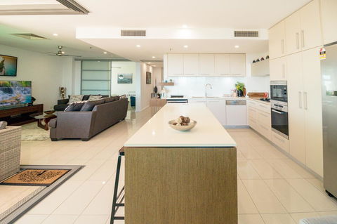 ZEN BY THE WATER - Esplanade Darwin Retreat - Accommodation Directory 28