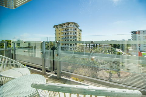 ZEN BY THE WATER - Esplanade Darwin Retreat - Accommodation Directory 34