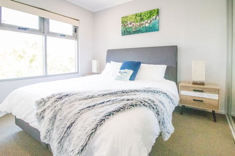 ZEN BY THE WATER - Esplanade Darwin Retreat - Accommodation Directory 13