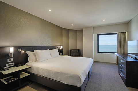 Hilton Darwin - Accommodation Directory 13