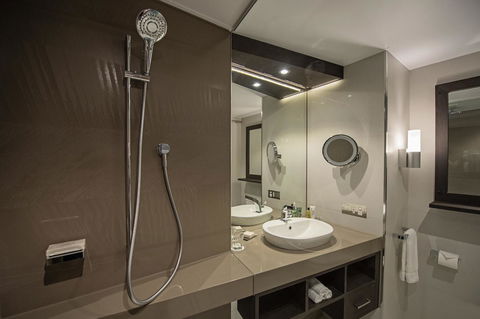 Hilton Darwin - Accommodation Directory 25