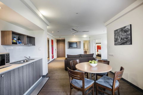 Novotel Darwin CBD - Accommodation Directory 7