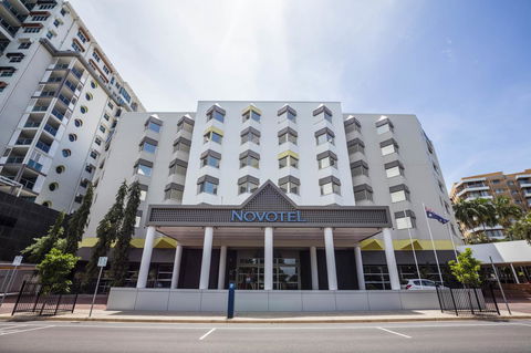 Novotel Darwin CBD - Accommodation Directory 10