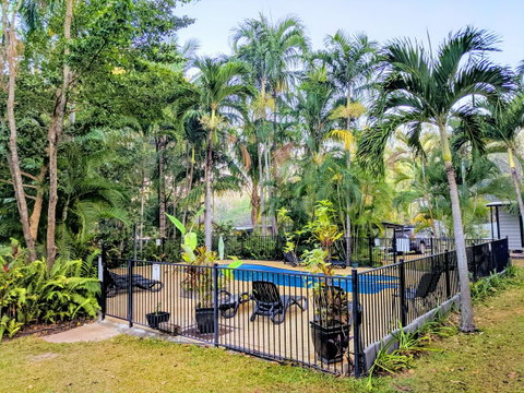 Oasis Tourist Park - Accommodation Directory 10