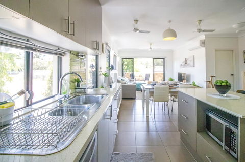 ZEN QUEST - The NOMADS PAD Near Nightcliff Markets & Sunset Foreshore - Accommodation Directory 25