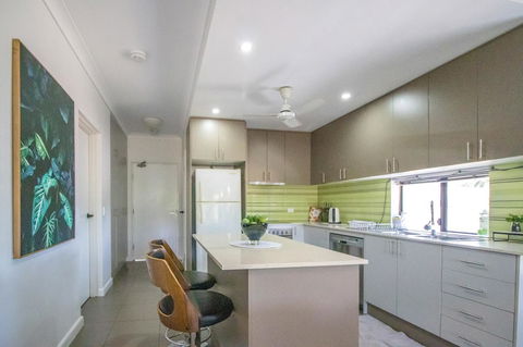 ZEN QUEST - The NOMADS PAD Near Nightcliff Markets & Sunset Foreshore - Accommodation Directory 27