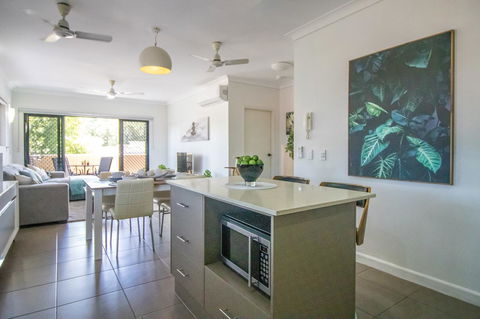 ZEN QUEST - The NOMADS PAD Near Nightcliff Markets & Sunset Foreshore - Accommodation Directory 24