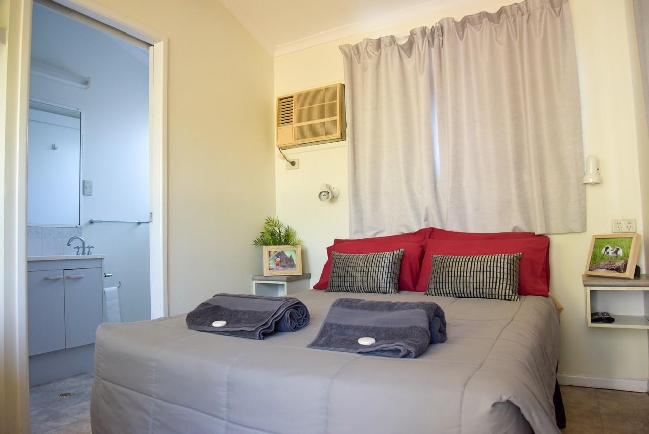 Daly Waters NT Accommodation Directory