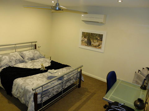 Rock Wallaby - Accommodation Directory 9
