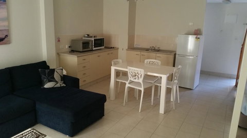 Nelson Bay Breeze - Accommodation Directory 5