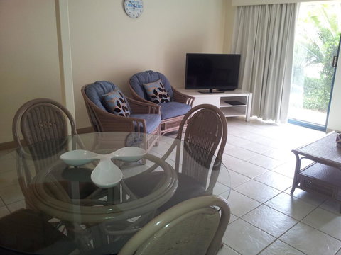 Nelson Bay Breeze - Accommodation Directory 36