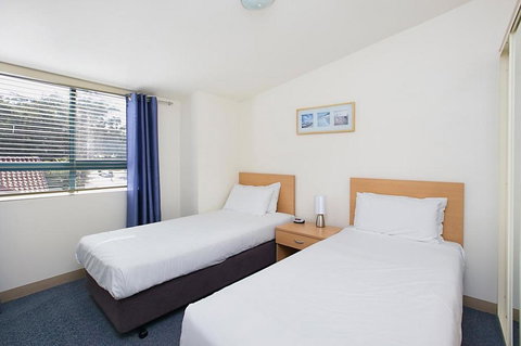 Nelson Bay Breeze - Accommodation Directory 16