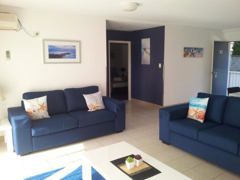 Nelson Bay Breeze - Accommodation Directory 38