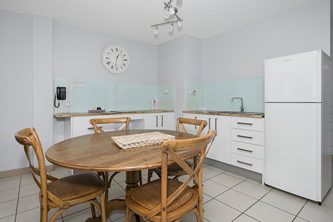 Nelson Bay Breeze - Accommodation Directory 13