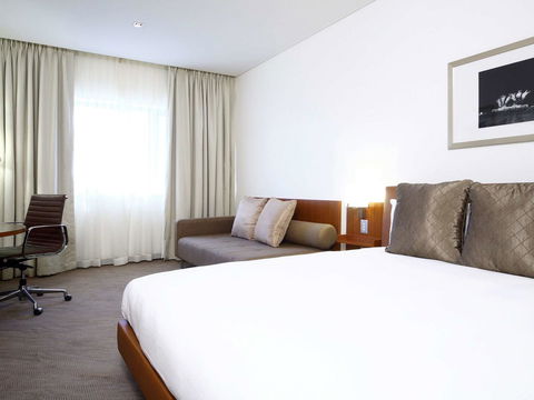 Novotel Canberra - Accommodation Directory 0