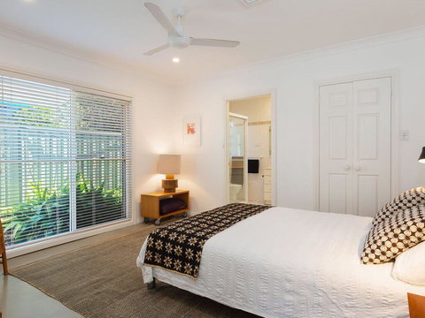 Bonito', 26 Bonito Street - Pet Friendly Housewith Aircon - Accommodation Directory 1