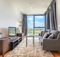Box Hill 1 Bedroom Apartment with Ultimate View - Accommodation Directory