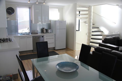 Boyd Sea View - Accommodation Directory 3