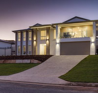 Brand New Executive Living - Accommodation Directory