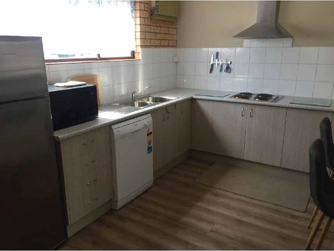Bright Motor Inn - Accommodation Directory 2