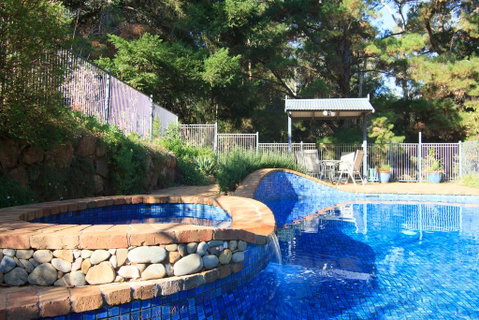 Bright River Rest - Accommodation Directory 1