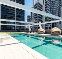 Broadbeach 2 Bedroom FREE WIFI Netflix  Parking - Accommodation Directory